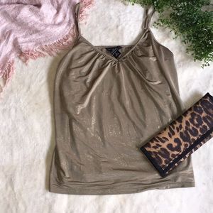 DONATED 🏠 Shimmery tank top